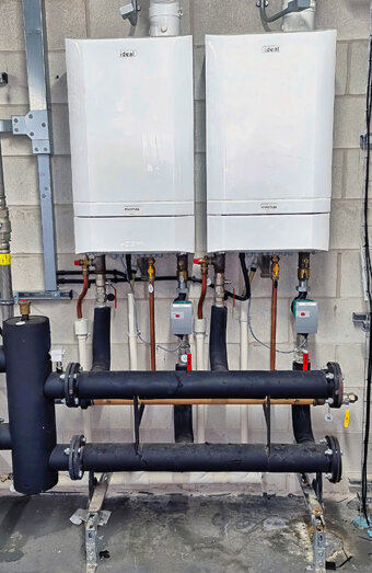 https://hockinghotwater.com.au/uploads/2025/06/instant-hot-water-systems-75549.jpg